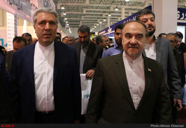 نمایشگاه صنعت گردشگری با حضورعلی اصغر مونسان مدیرعامل سازمان منطقه �