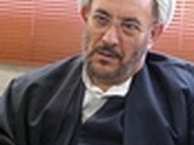 یونسی با اسقف اعظم ارامنه کاتولیک ایران دیدار کرد