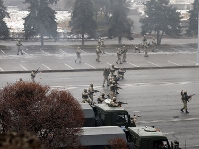 Kazakh president gives shoot-to-kill order to quell protests
