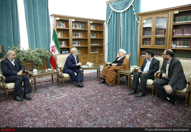 دیدار استاندار همدان با آیت الله هاشمی رفسنجانی