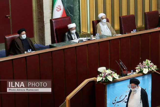 هشتمین اجلاس رسمی پنجمین دوره مجلس خبرگان رهبری 