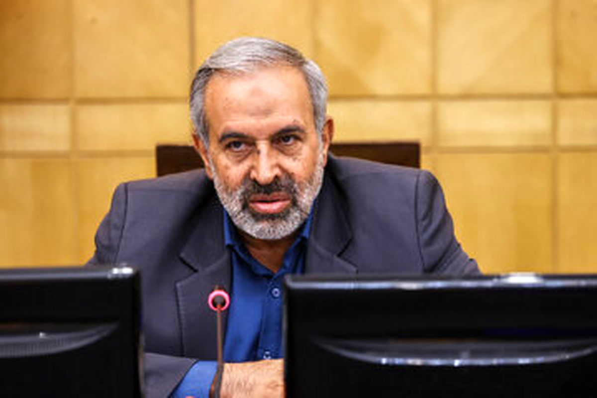 نشست فوق‌العاده مجمع نمایندگان تهران برای پیگیری مطالبات اصناف و بازاریان
