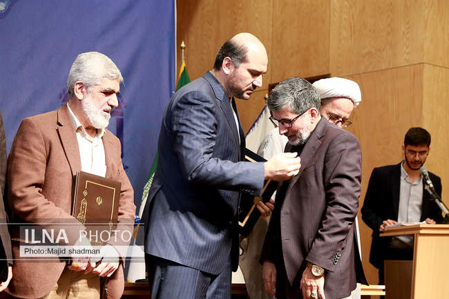 معاون اجرایی رئیس‌جمهور در دانشگاه تهران