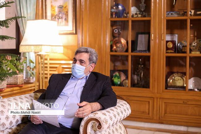  پیروز حناچی