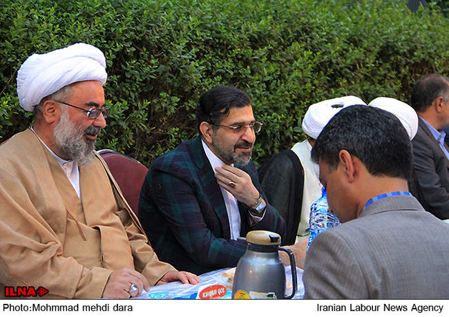 اولین افطار جمعه ماه مبارک رمضان با حزب ندای ایرانیان در  مشهد