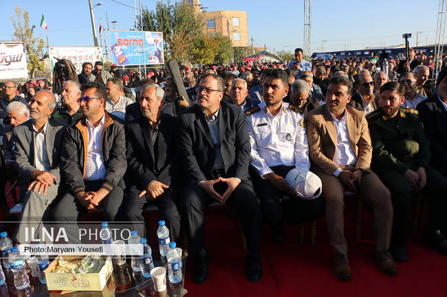 نخستین جشنواره سفال شهر کوزه کنان