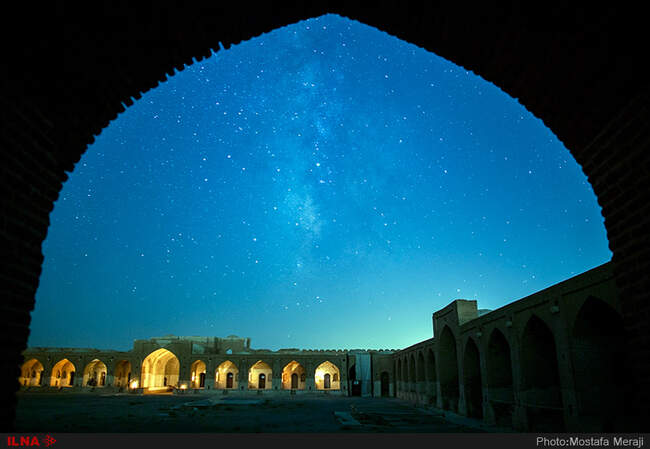 نماهای شبانه کاروانسرای ساسانی دیرگچین