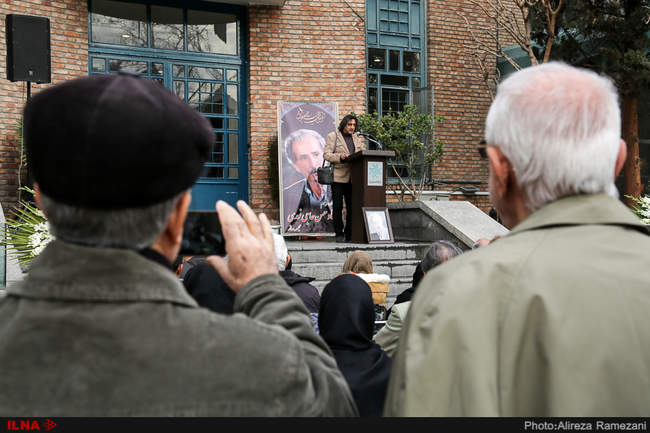 مراسم تشییع پیکر حسن حاجی نوری پیشکسوت مجسمه سازی