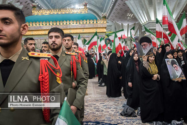 مراسم بزرگداشت 12 بهمن در حرم امام خمینی (س) 