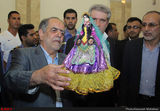 افتتاح پروژه های عمرانی در کیش به مناسبت هفته دولت