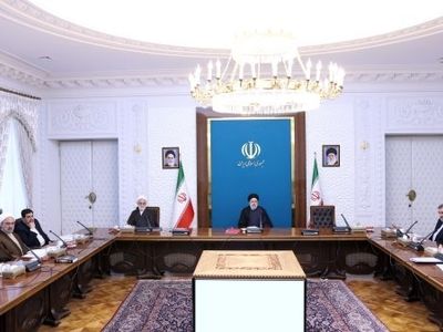 کاهش حقوق گمرکی تجهیزات و ملزومات پزشکی به یک درصد/ تمدید مهلت تسلیم اظهارنامه‌های مالیاتی