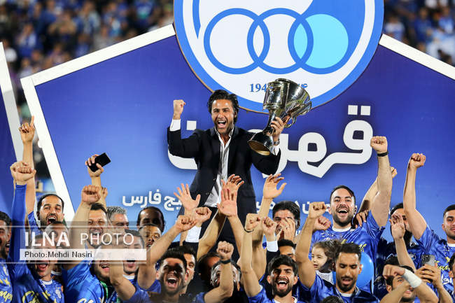 جشن قهرمانی تیم فوتبال استقلال