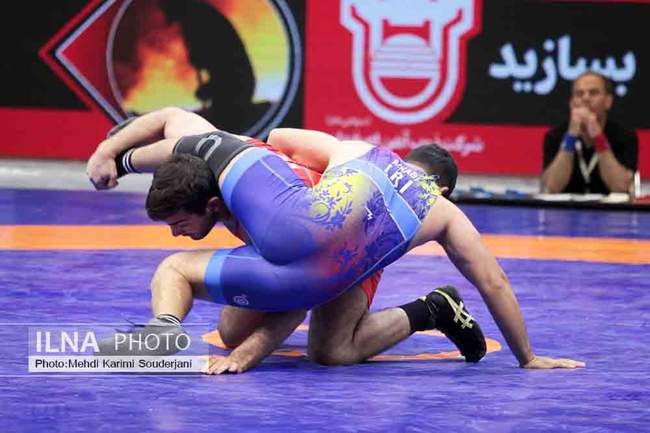مسابقات کشتی آزاد جام جهان پهلوان تختی در اصفهان/ 2