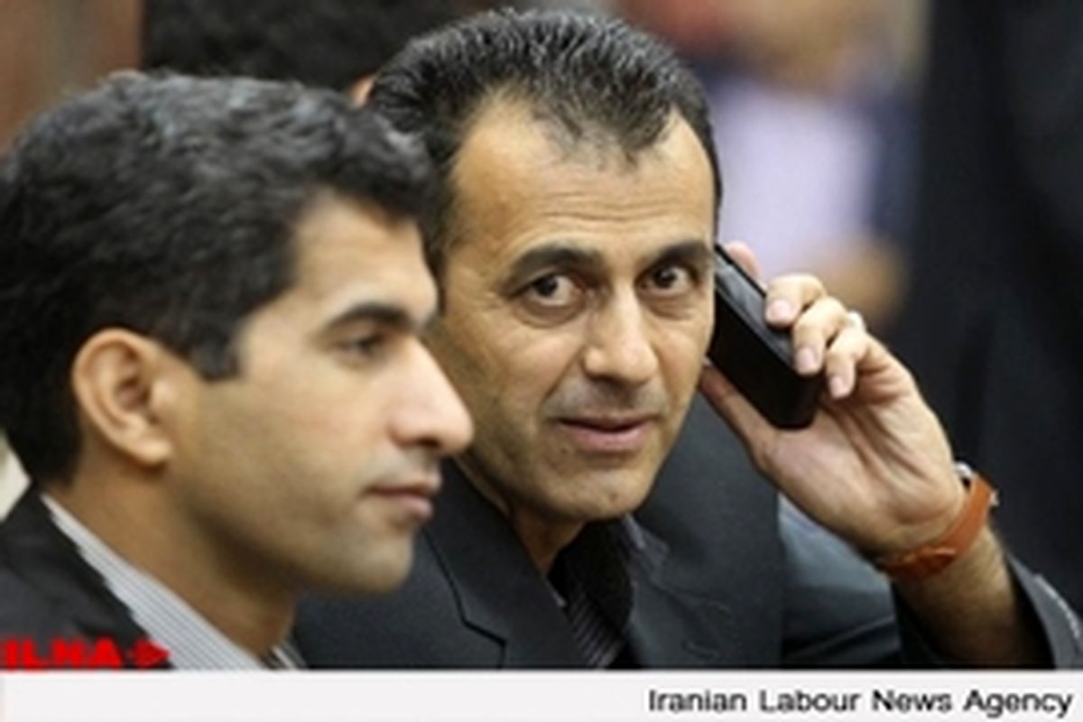 مرادی: فغانی توانایی حضور در جام‌جهانی را دارد / باید در داوری جوانگرایی کنیم