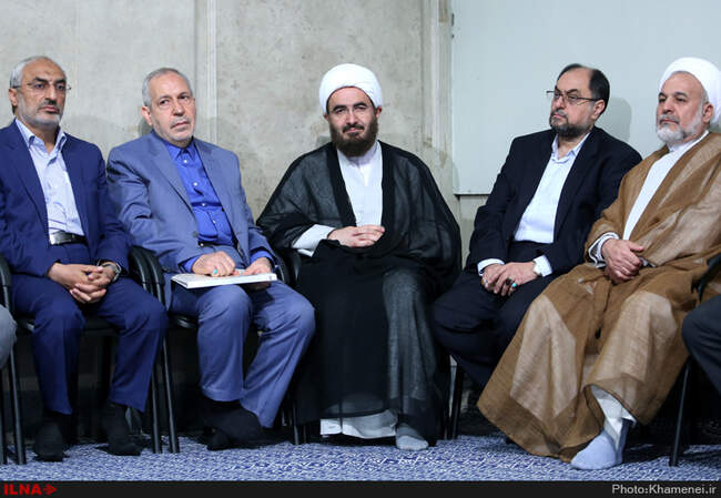 دیدار معلمان و فرهنگیان با رهبر انقلاب اسلامی 