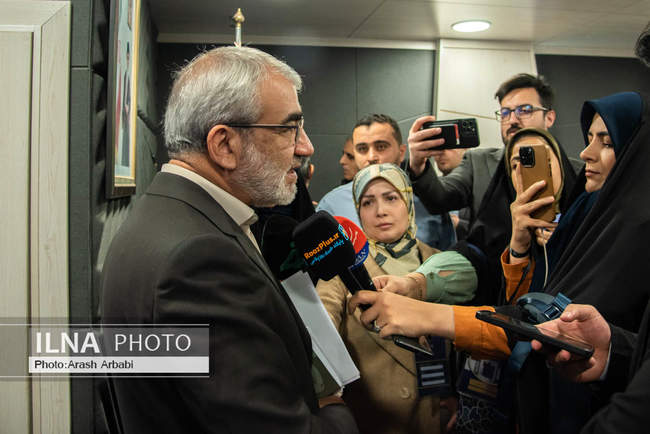 نشست خبری همایش حقوق ملت و آزادی‌های مشروع در منظومه فکری مقام معظم �