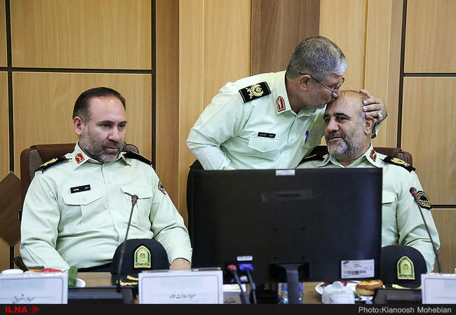 مراسم اعطای کارت ضابطین عام دستگاه قضایی