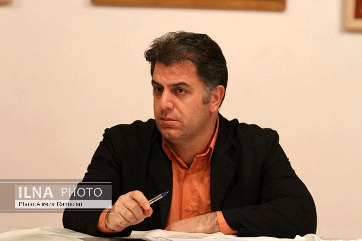 نیاوران مدرسه موش‌ها نیست