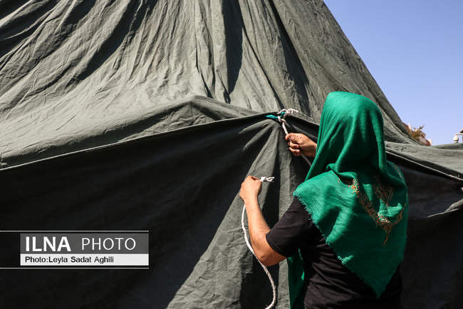 مراسم خیمه سوزان ظهر عاشورا در تهران