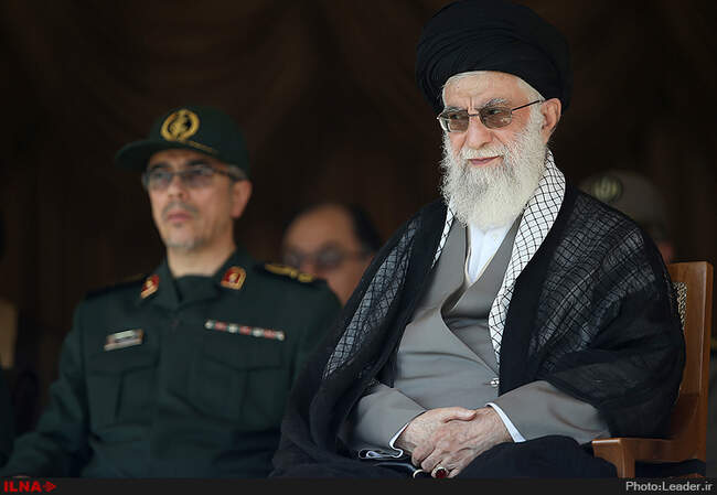 حضور فرمانده کل قوا در مراسم دانش‌آموختگی دانشجویان دانشگاه‌های افسری ارتش