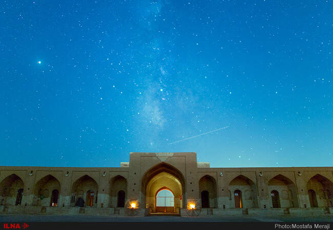 نماهای شبانه کاروانسرای ساسانی دیرگچین