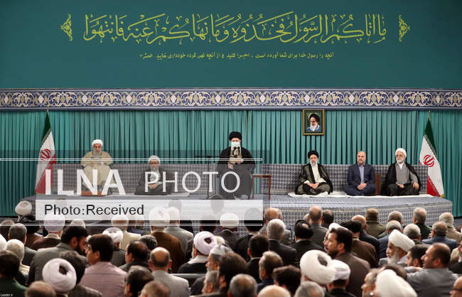 دیدار جمعی از مردم، مسئولان و مهمانان کنفرانس وحدت اسلامی با مقام مع