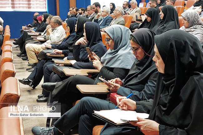 نشست هم‌اندیشی فعالان رسانه‌ای در قزوین