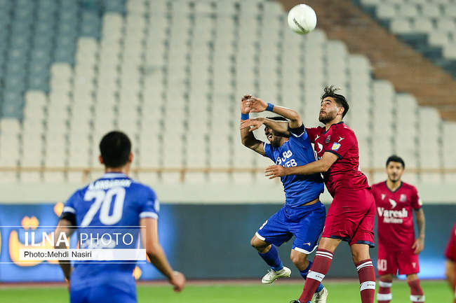 گزارش تصویری دیدار استقلال تهران و نساجی مازندران