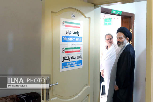  بازدید سرپرست حجاج ایرانی از زائران کشورمان و مرکز پزشکی هلال احمر د
