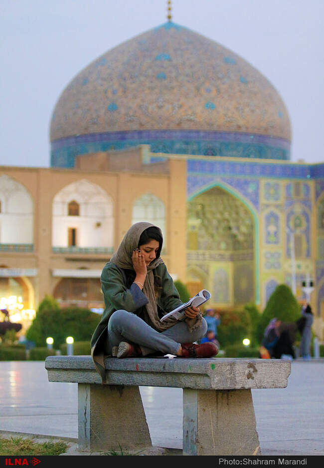 صحنه ی گمشده روزگار ما/به مناسبت هفته کتاب خوانی