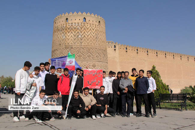 راهپیمایی ۱۳ آبان شیراز