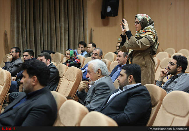 نشست مجلس ، عملکردها و انتظارها