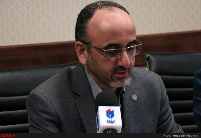 نشست خبری مدیر کل تامین اجتماعی.مدیر درمان و سرپرست بانک رفاه گیلان ب
