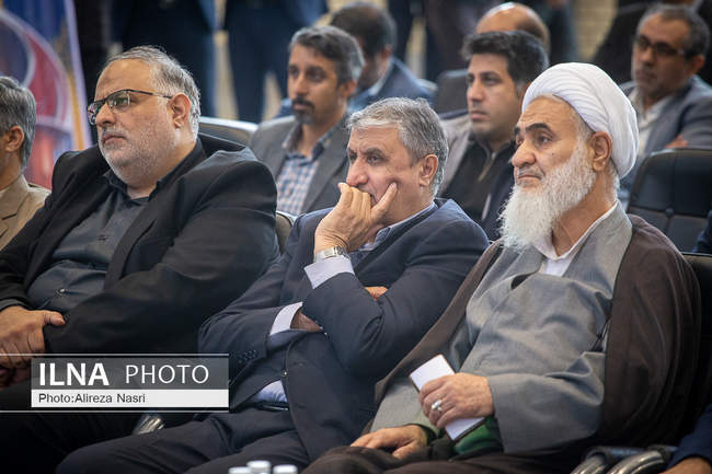 آئین رونمایی از سامانه پرتودهی شتاب دهنده الکترونی CELV_8 در قزوین