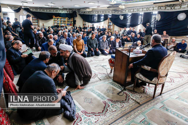 تشییع پیکر «احمد توکلی»