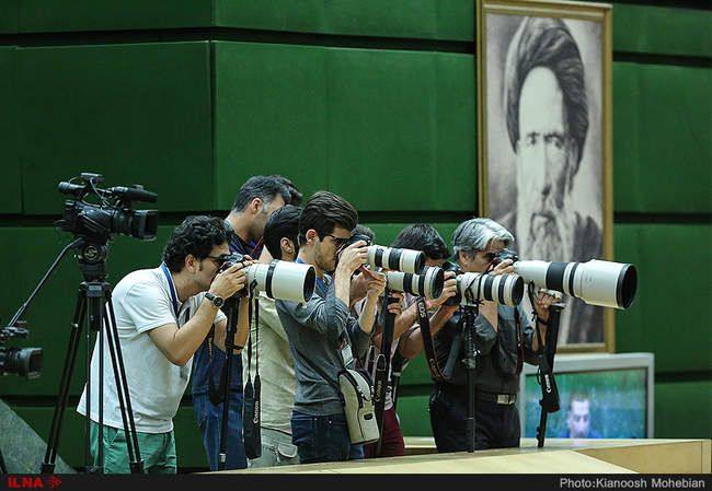 به مناسبت روز خبرنگار