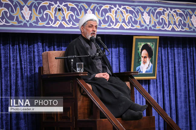 مراسم بزرگداشت شهدای جنگ تحمیلی ۱۲روزه با حضور رهبر معظم انقلاب