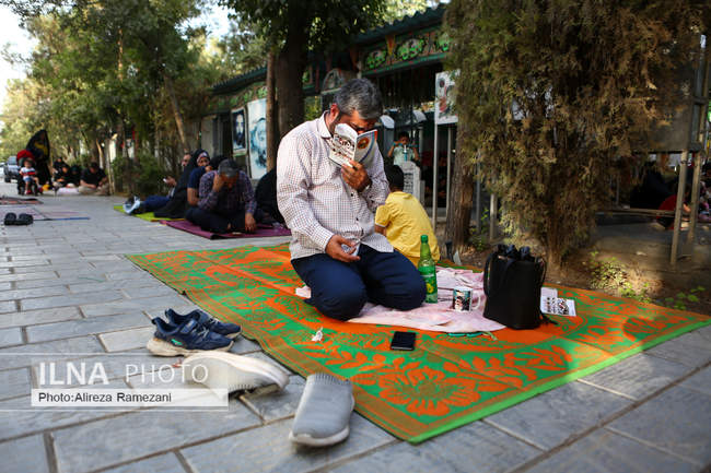 مراسم دعای عرفه در بهشت زهرا (س)