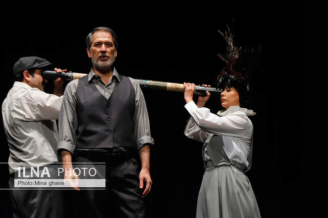  نمایش «آماس» به کارگردانی آرش سنجابی 