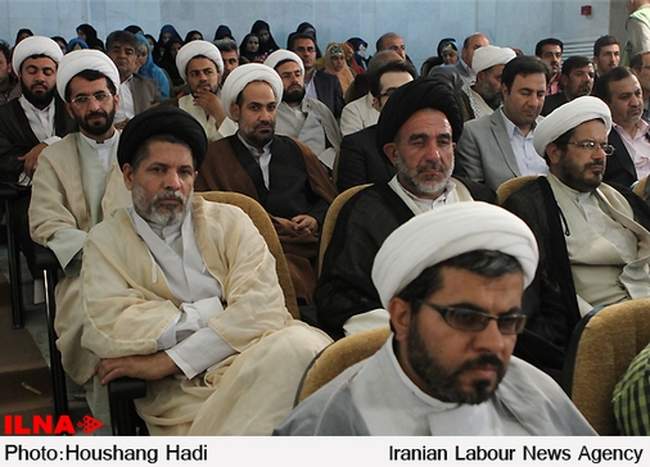 دیدار علما، ایثارگران و نخبگان چهار محال و بختیاری با رییس جمهور