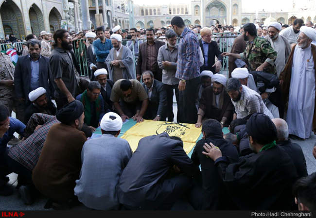 تشییع پیکر دو شهید مدافع حرم در قم