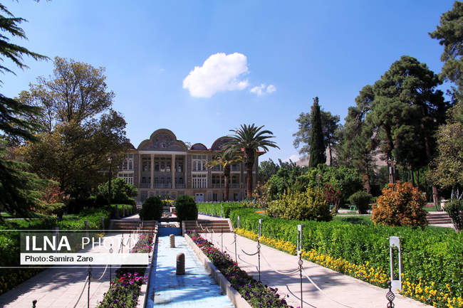  فصل بهار در باغ ارم شیراز