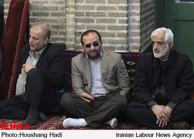 مراسم ترحیم دو کارگر زن کشته شده در آتش سوزی