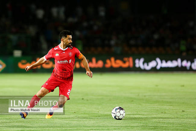 دیدار تیمهای فوتبال پرسپولیس تهران و فولاد خوزستان