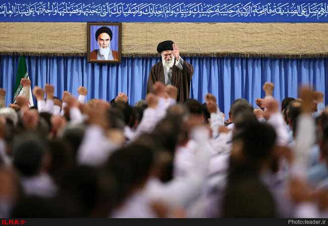 دیدار جمعی از فرماندهان و کارکنان ارتش با رهبرمعظم انقلاب اسلامی