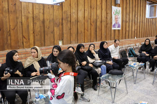 نشست خبری رئیس ستاد پزشکیان در آذربایجان شرقی