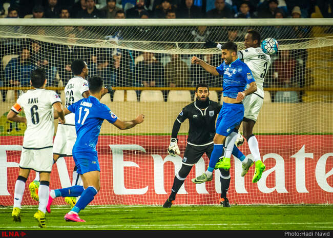 esteghlal-33