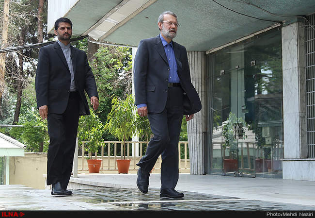 مراسم تشییع پیکر حسین زاده نماینده منتخب مراغه