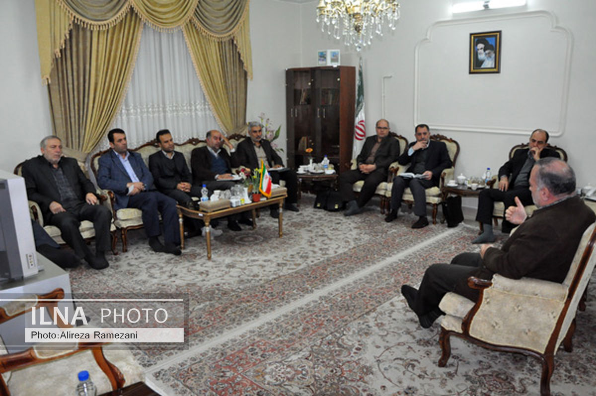 تفاهم بین فرمانداران و هیات‌های نظارت باید دوسویه باشد