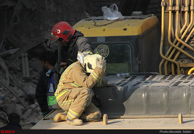 هفتمین روز حادثه پلاسکو/3
 